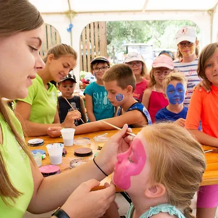 Luxe Voor 5 Personen Op Lei Suves - Joycasa Campsite
